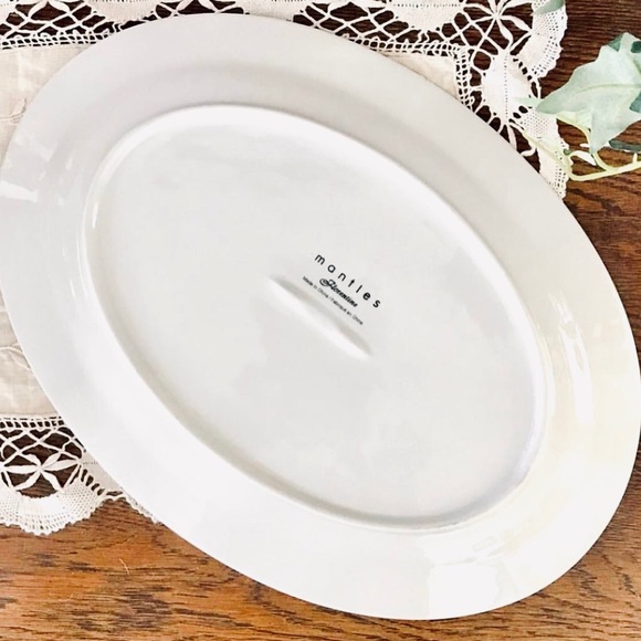 Beautiful porcelain serving platter - Picture 2 of 5